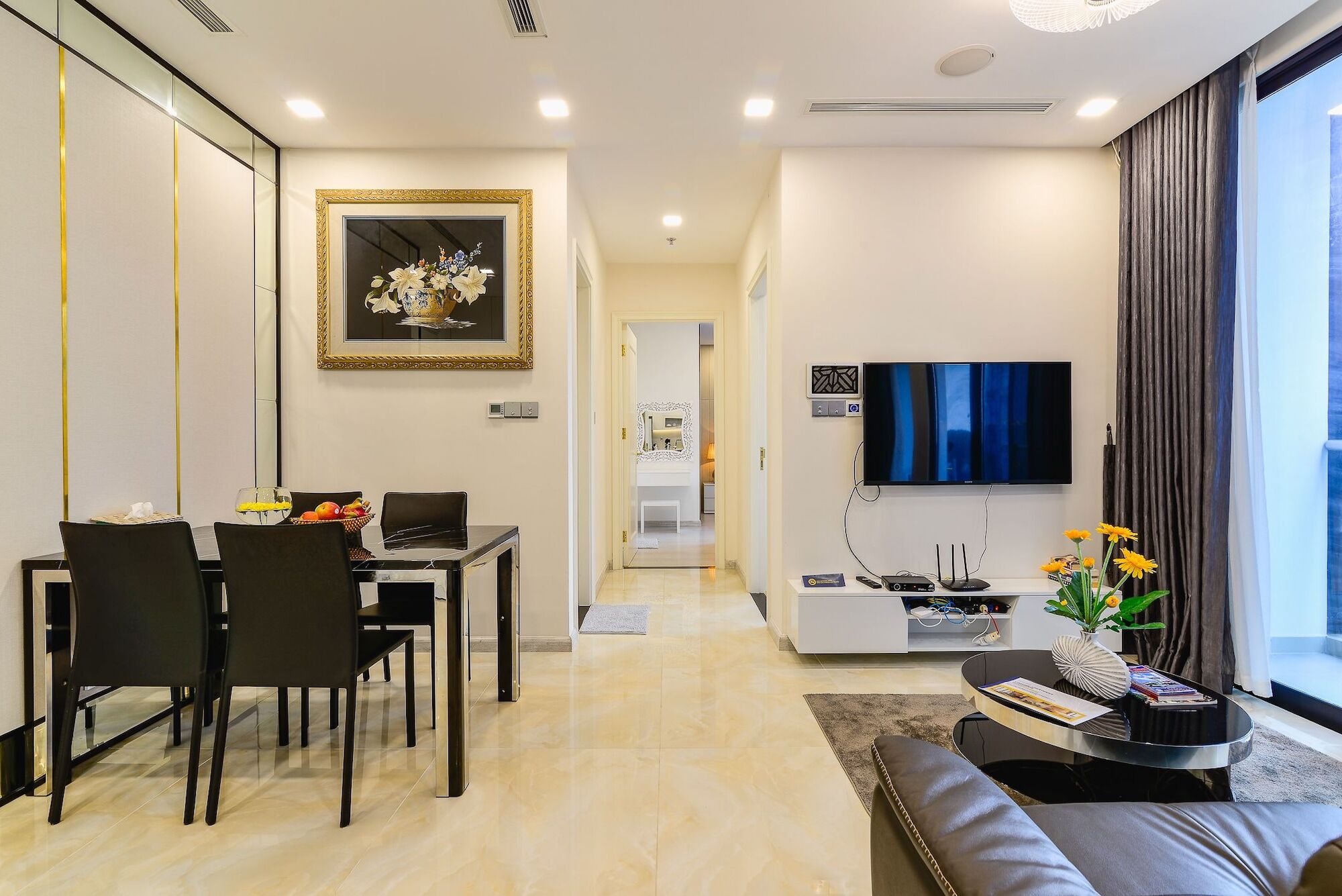 New Star Vinhomes Ba Son *