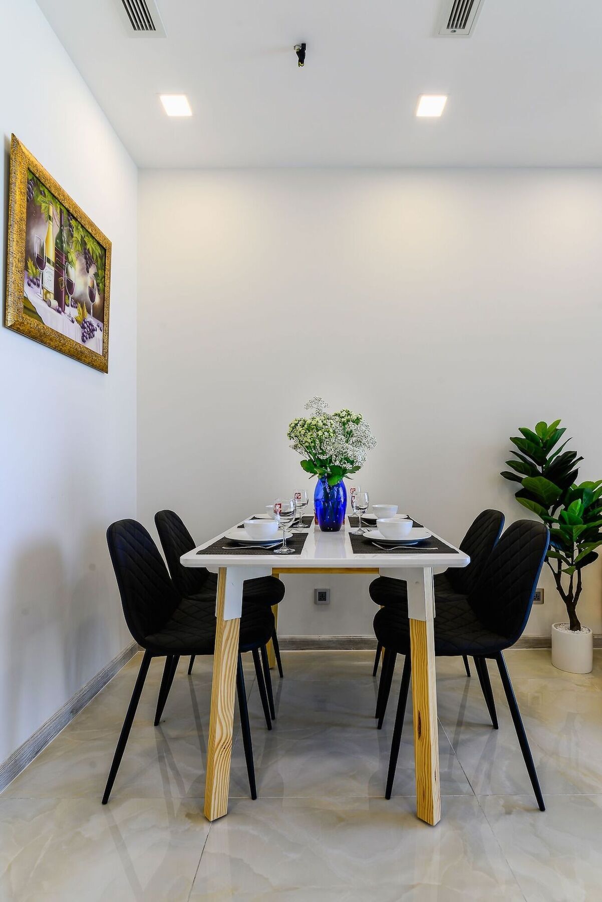 New Star Vinhomes Ba Son TP. Hồ Chí Minh