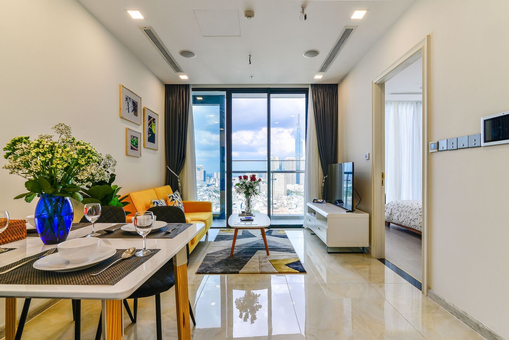 New Star Vinhomes Ba Son TP. Hồ Chí Minh