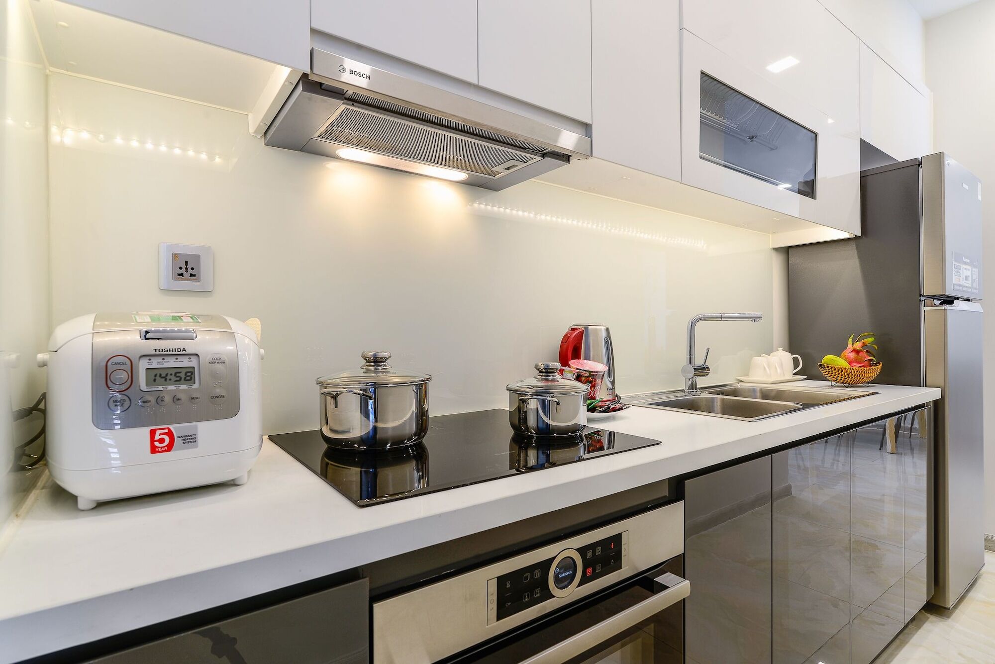 Apartment New Star Vinhomes Ba Son Ho Chi Minh City